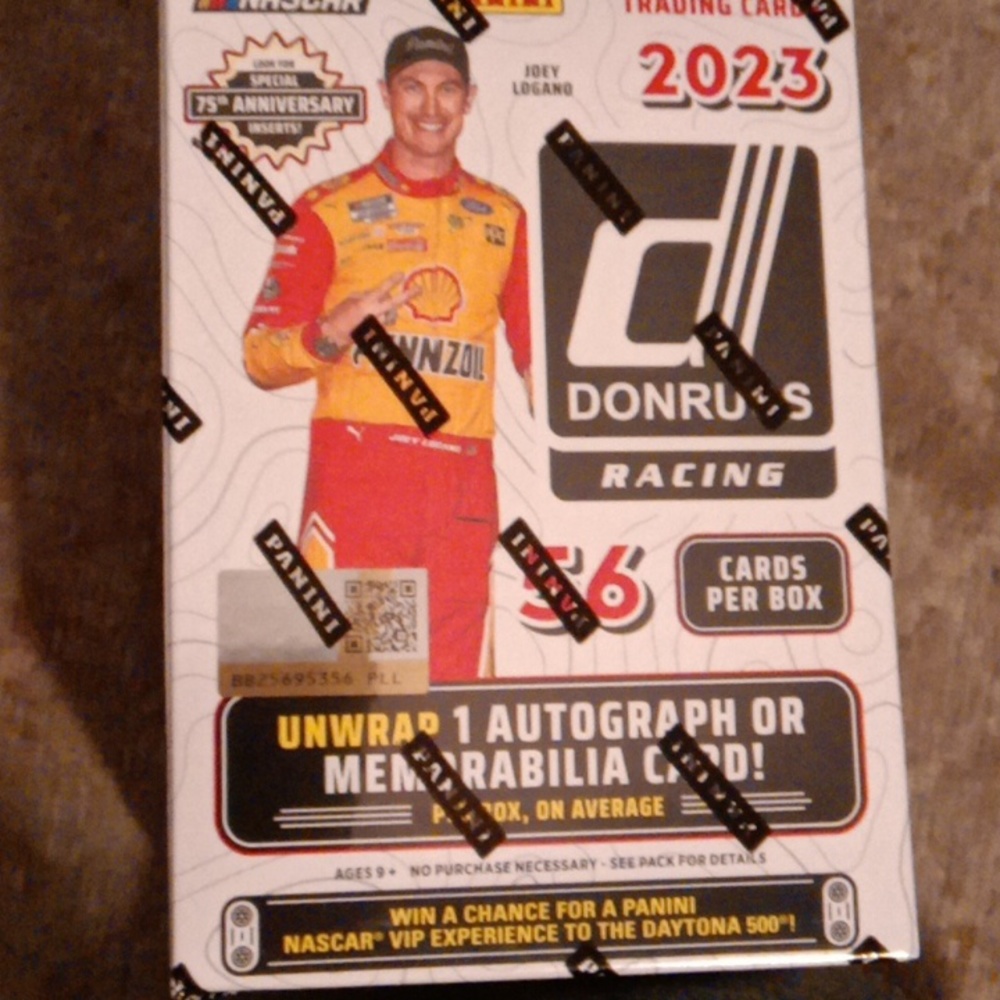 2023 donruss racing cards blaster box New